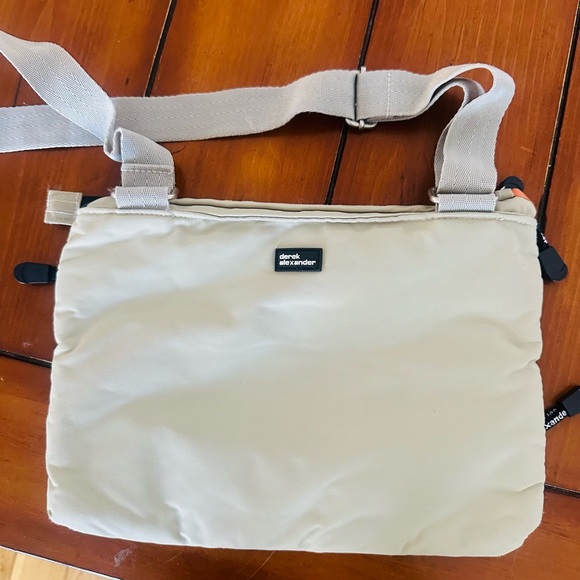 Stylish Beige Belt Bag - Picture 2 of 2